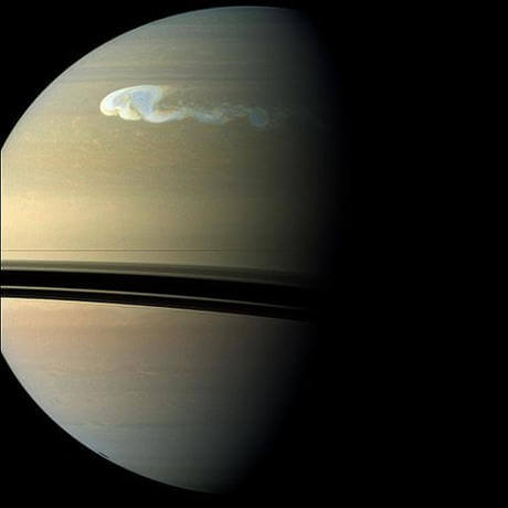 Gran Mancha Blanca de Saturno